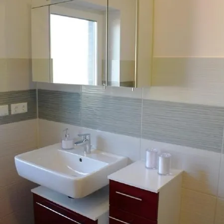 度假居 Valentina Lenz